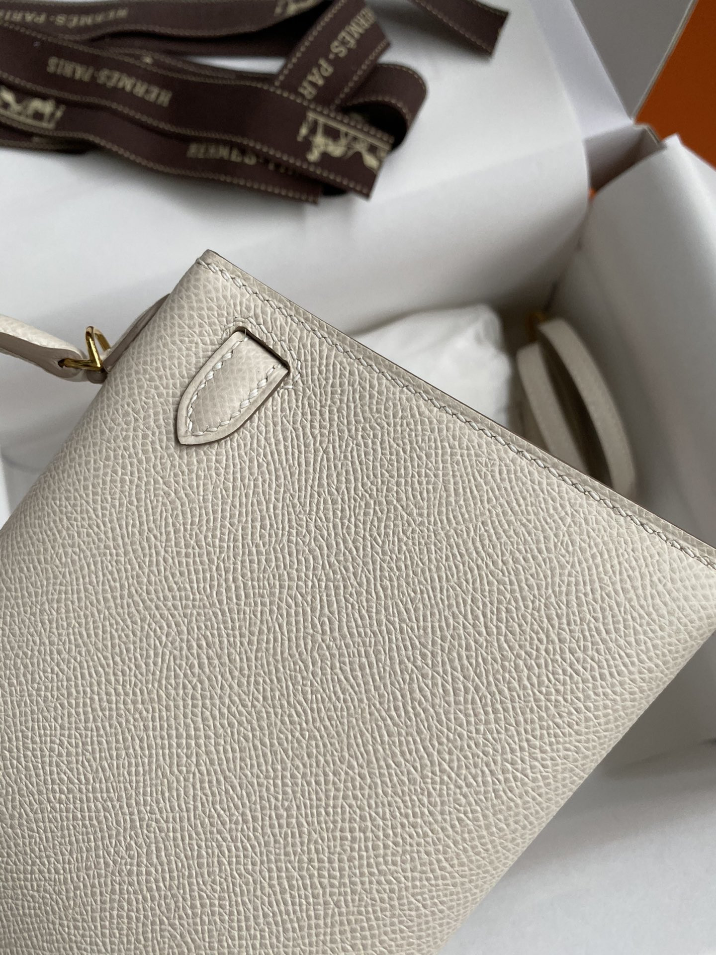 Hermès Mini Kelly 19 19×6×12CM