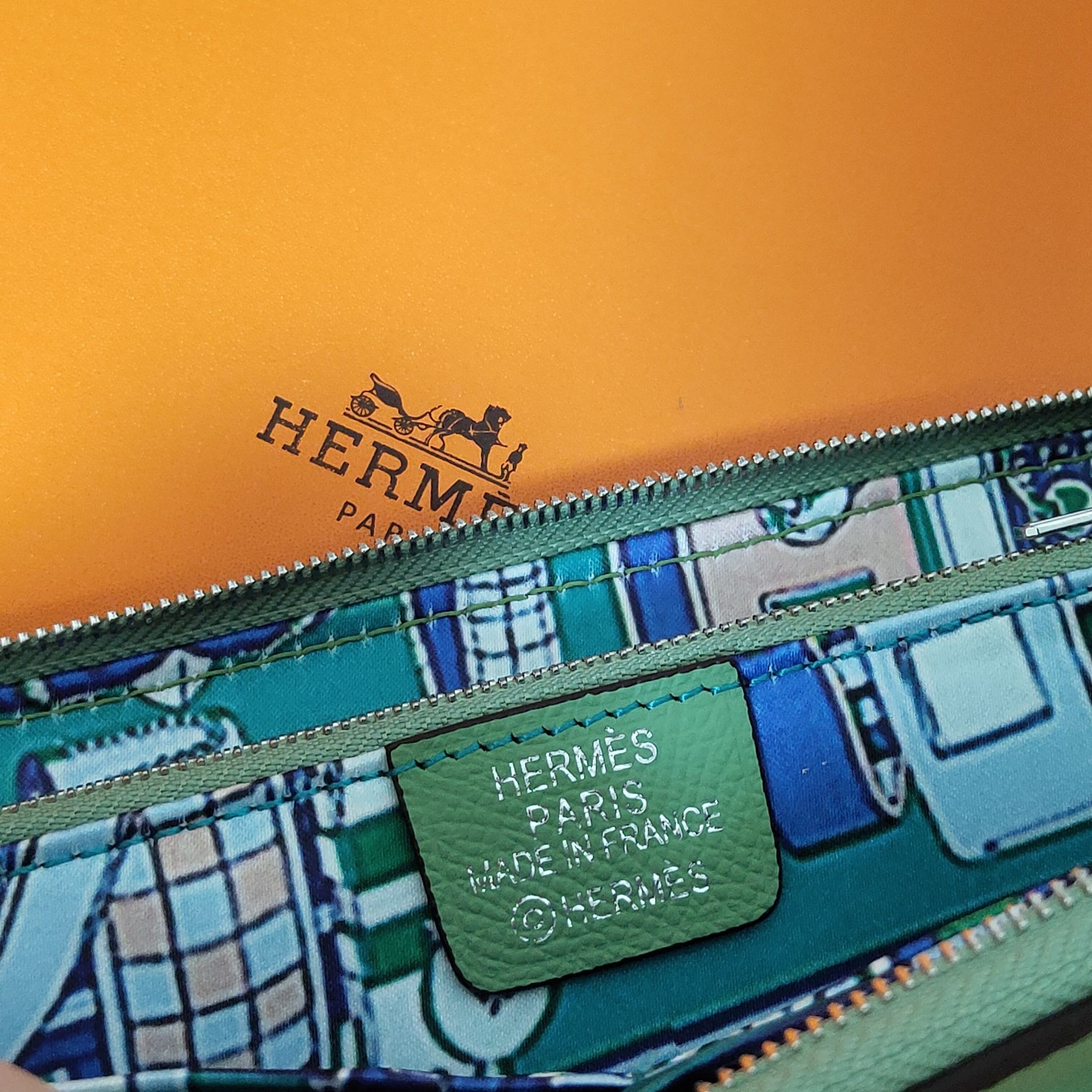 Hermès Long Wallet 20x11cm