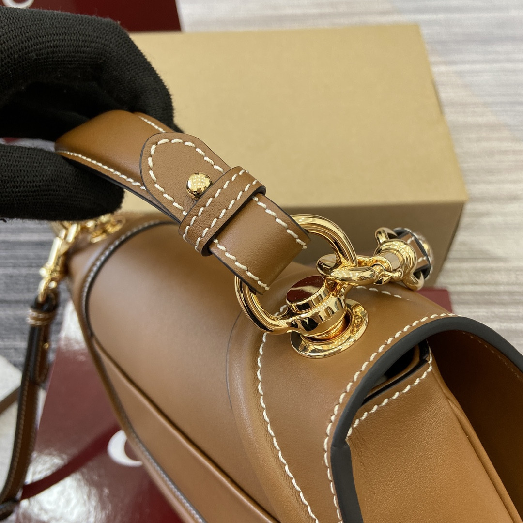 G*u*i blondie medium top handle bag 27x 17x 7cm