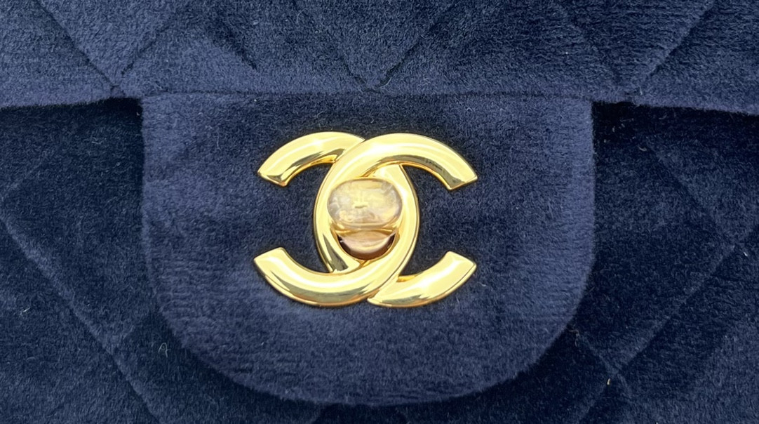 Ch*el classic flap bag 20cm