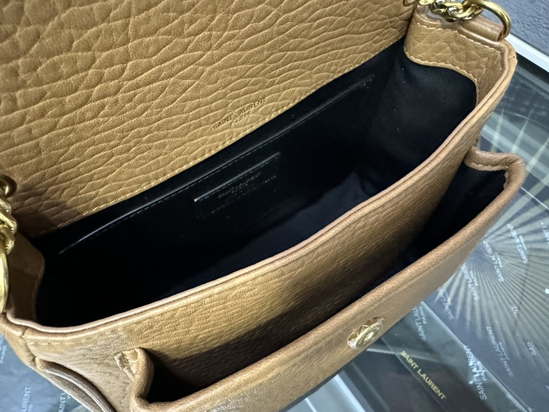 Y*L niki 21x16x7.5cm