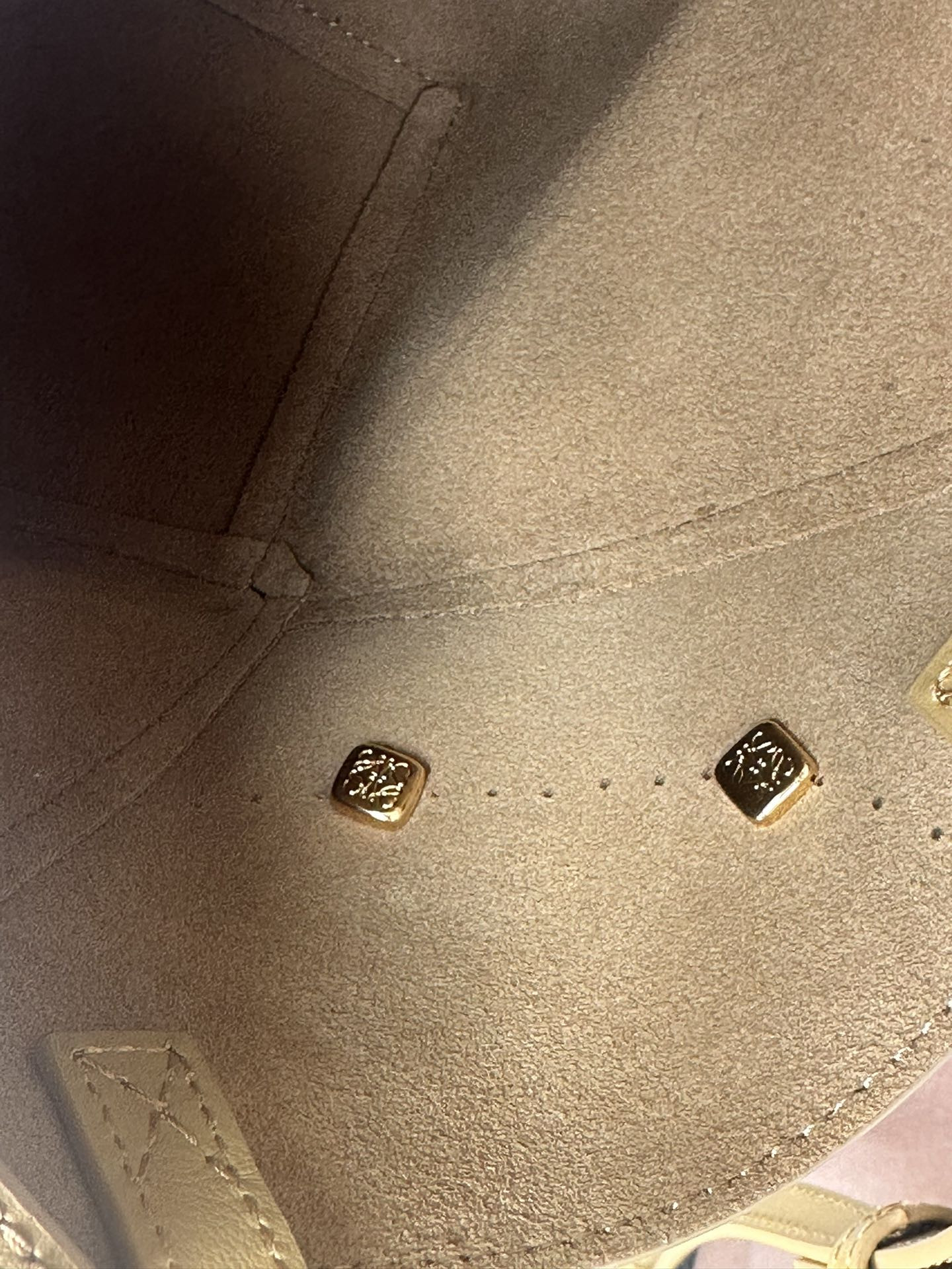 L0ew* mini puzzle fold tote in shiny calfskin 16.5x9.5x20cm