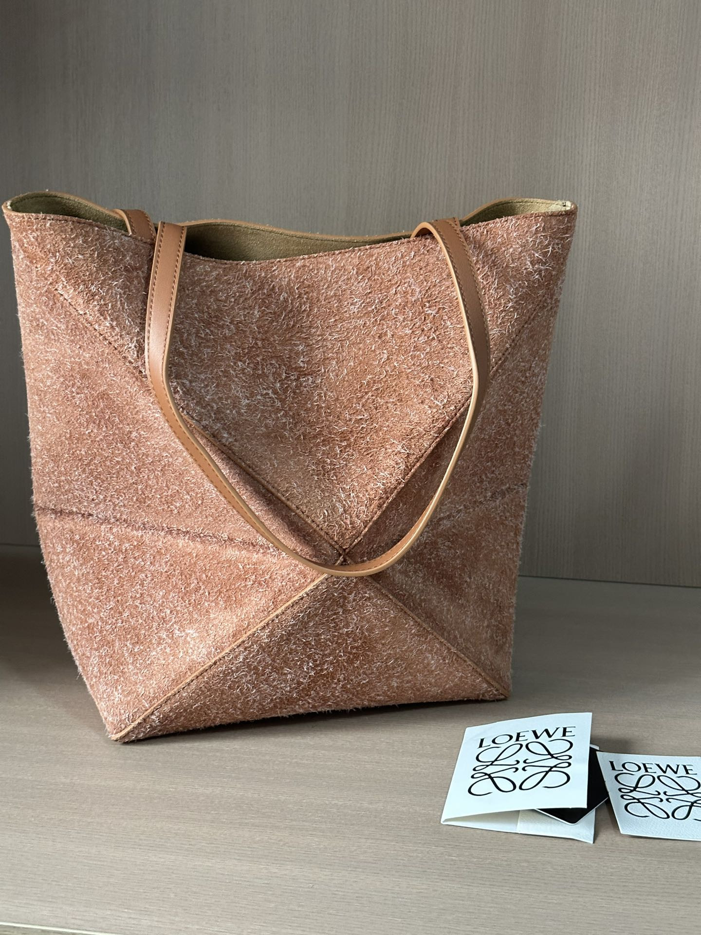 L0ew* medium puzzle fold tote 25.5x14.5x31.5cm