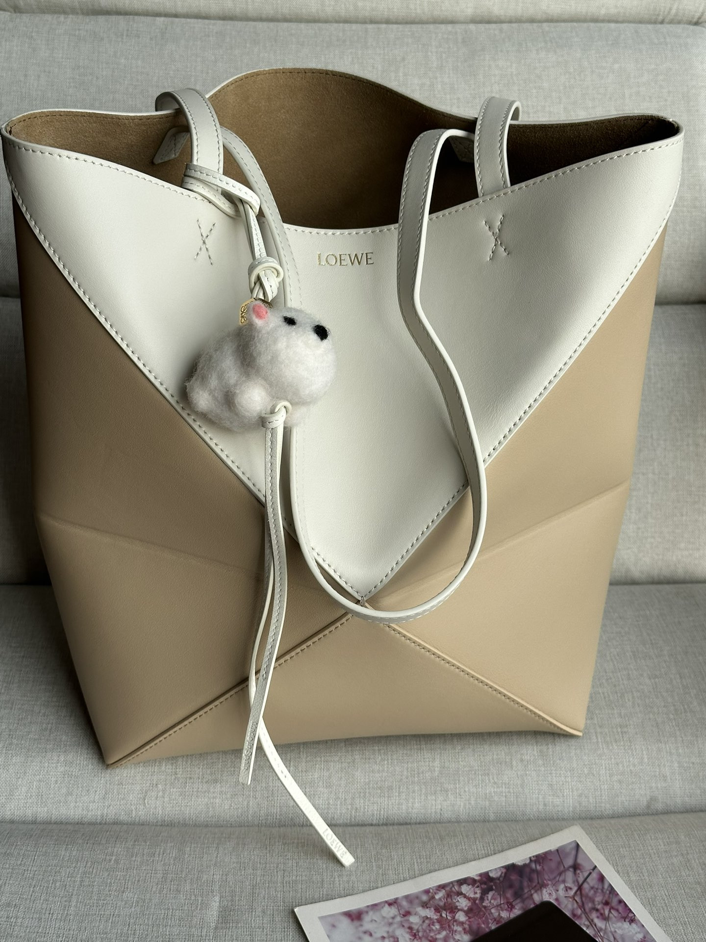 L0ew* medium puzzle fold tote in shiny calfskin 25.5x14.5x31.5cm