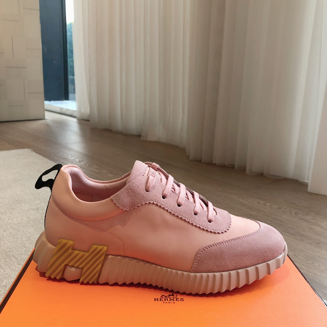 UA Hermès Bouncing Sneaker