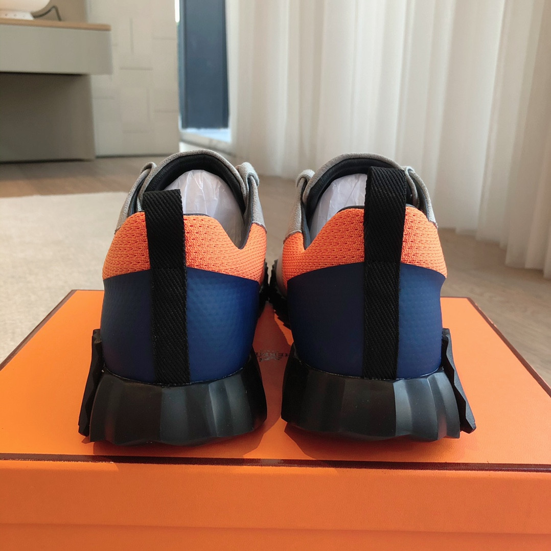 UA Hermès Bouncing Sneaker