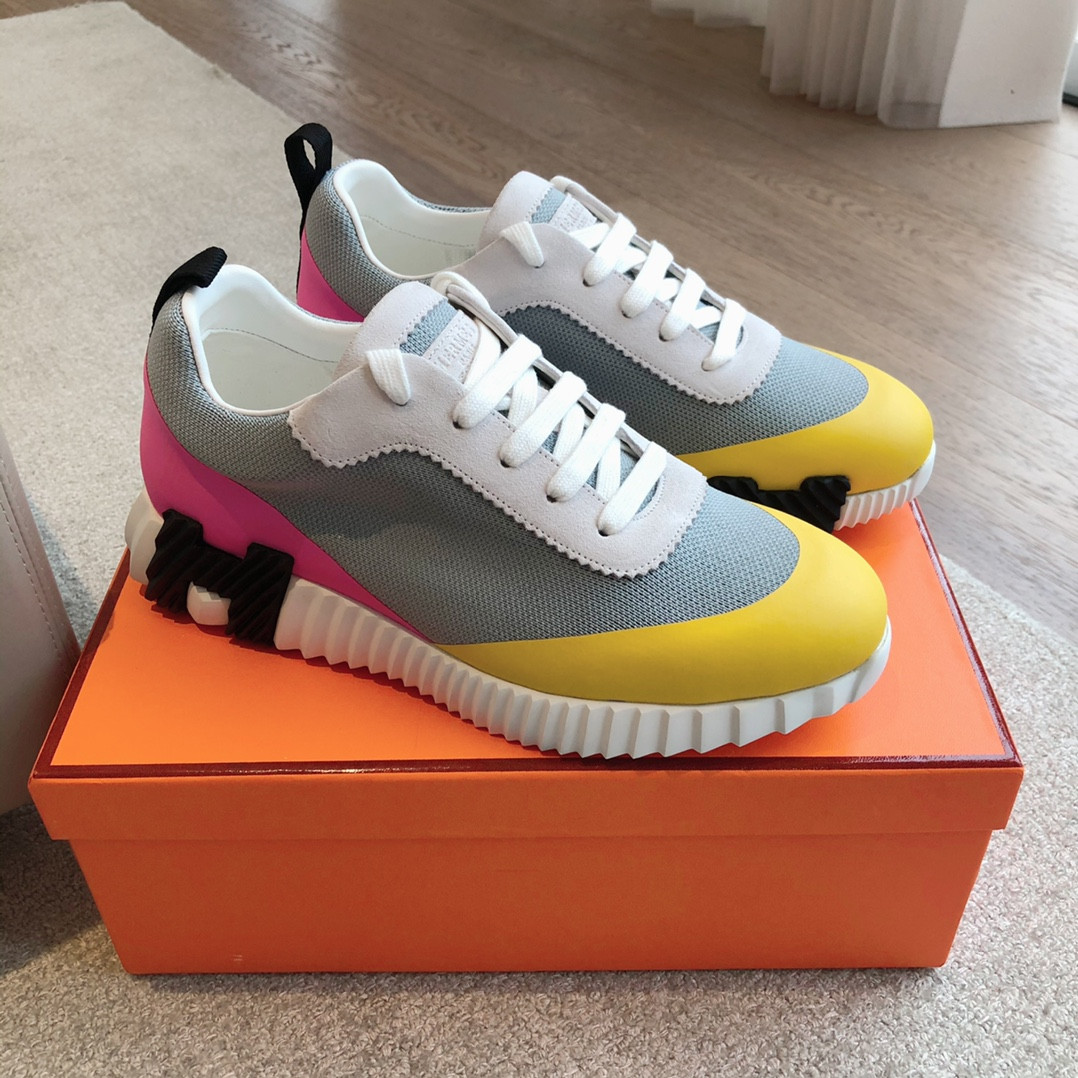 UA Hermès Bouncing Sneaker