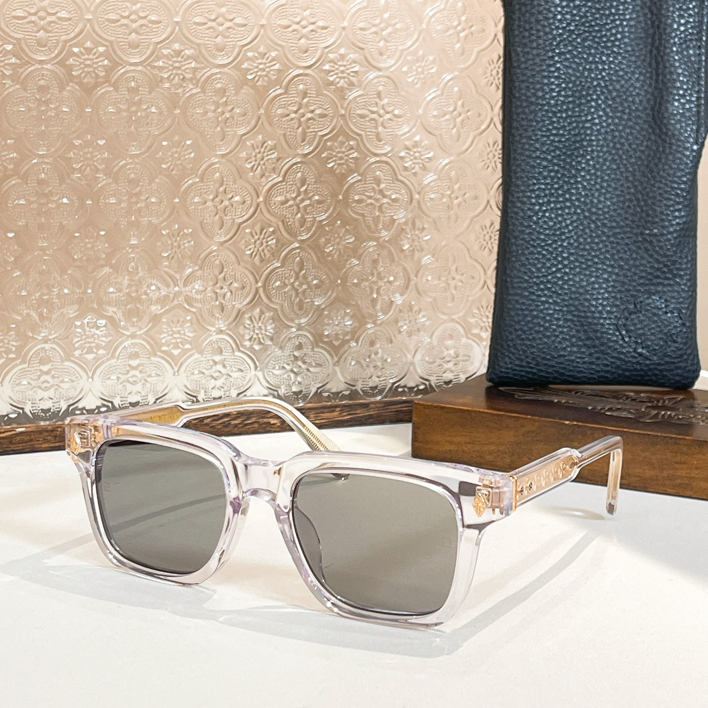 Ch**me He**ts glasses ambidixtrous 52-19-150