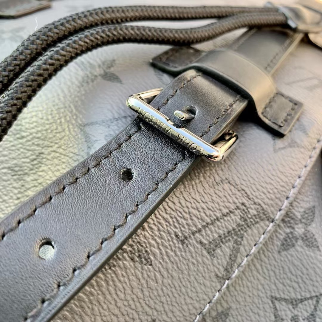 LV Christopher PM M46331 32 x 39 x 12 cm