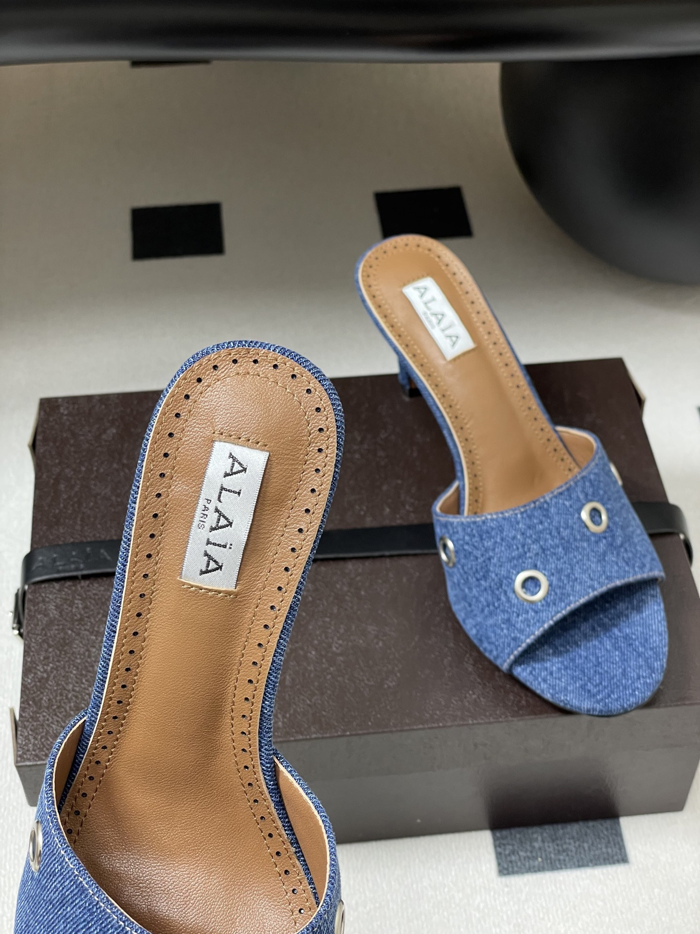 UA Alaia Ring Eyelets slippers 7cm Heel(Customized Size 7-10 days production time)